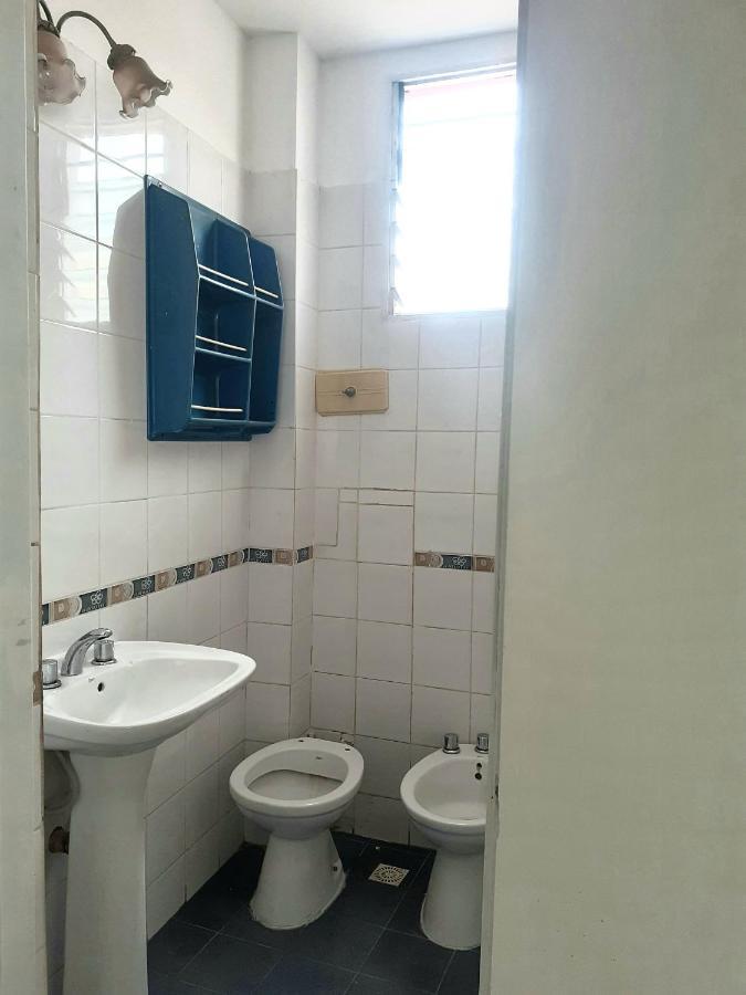 Appartamento Carmensita Depto A 2 Cuadras De Belgrano Y 9 De Julio Antiguo Y Clasico Edificio De San Telmo Acceso 2do Piso Por Escalera *